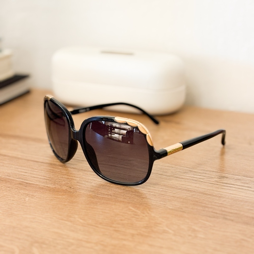 Chloe Black and Gold Accent Sunglasses